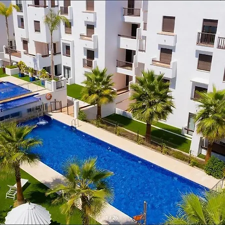 En Cerca Del Mar - Con Piscina, Gimnasio Y Garaje Apartmán